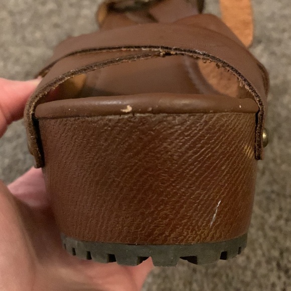 MIA Brown Platform Heels - Picture 11 of 11